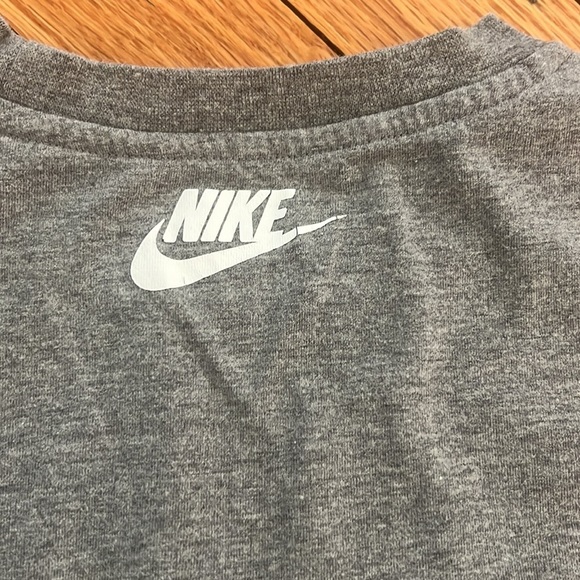 Nike Kids Gray Sleeveless Top - Picture 3 of 5